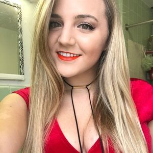 Meet your Posher, Marie